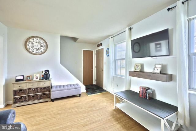 4054 SANDRA DR, York, PA 17402