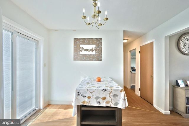 4054 SANDRA DR, York, PA 17402