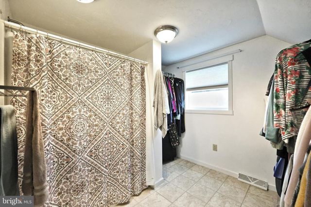 4054 SANDRA DR, York, PA 17402