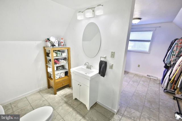 4054 SANDRA DR, York, PA 17402