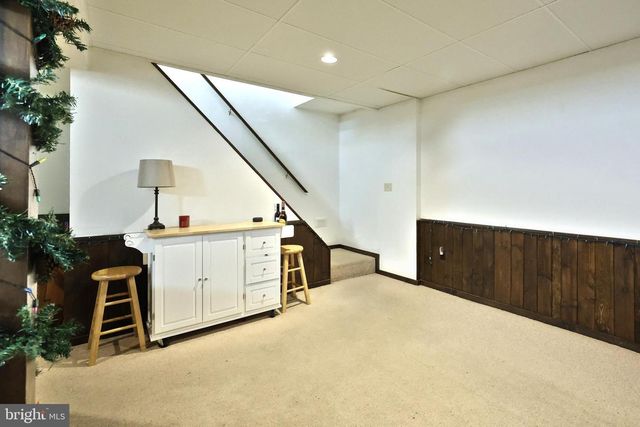 4054 SANDRA DR, York, PA 17402