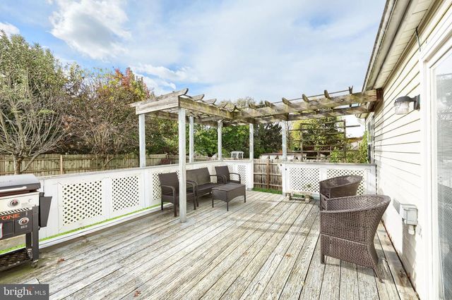 4054 SANDRA DR, York, PA 17402