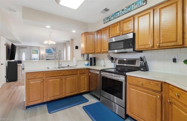 726 Carolina AVE, Virginia Beach, VA 23451