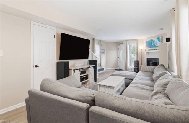 726 Carolina AVE, Virginia Beach, VA 23451