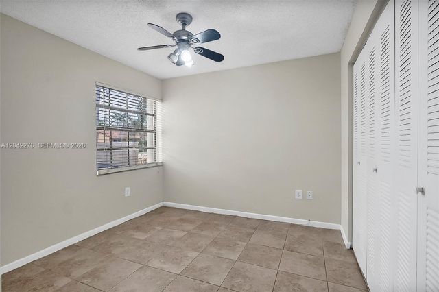 681 Thornridge Avenue, Davie, FL 33325