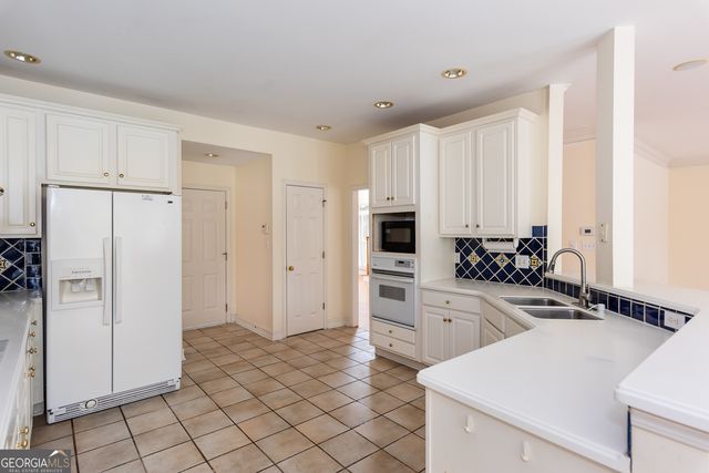 2015 Lenox Cove Circle NE, Brookhaven, GA 30319