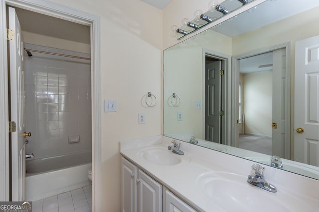 2015 Lenox Cove Circle NE, Brookhaven, GA 30319