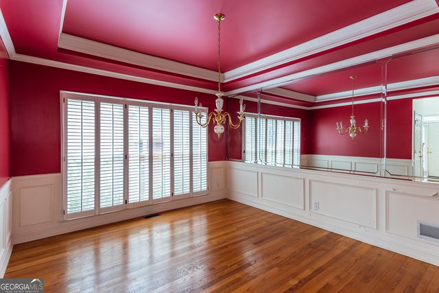 2015 Lenox Cove Circle NE, Brookhaven, GA 30319