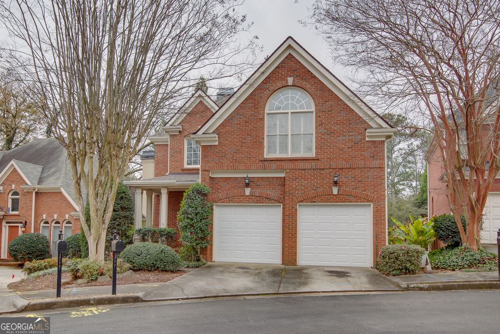 2015 Lenox Cove Circle NE, Brookhaven, GA 30319