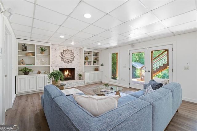 8190 Old Mill Drive, Gainesville, GA 30506