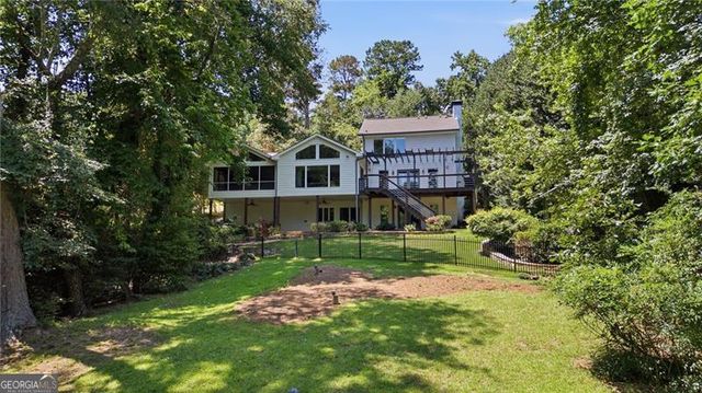 8190 Old Mill Drive, Gainesville, GA 30506