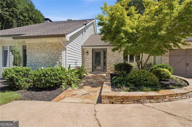 8190 Old Mill Drive, Gainesville, GA 30506