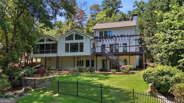 8190 Old Mill Drive, Gainesville, GA 30506
