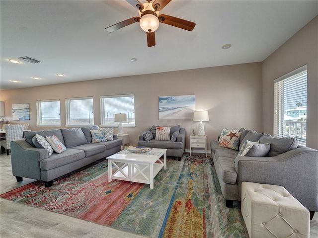 104 Five Dove, Port Aransas, TX 78373