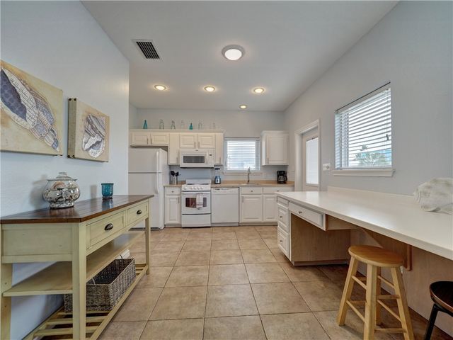 104 Five Dove, Port Aransas, TX 78373