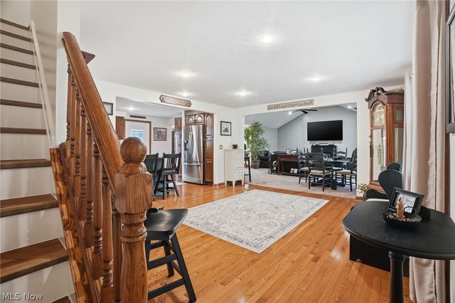 175 Henn Hyde Road NE, Howland, OH 44484