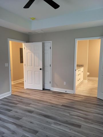 81 Clara Court, Walterboro, SC 29488