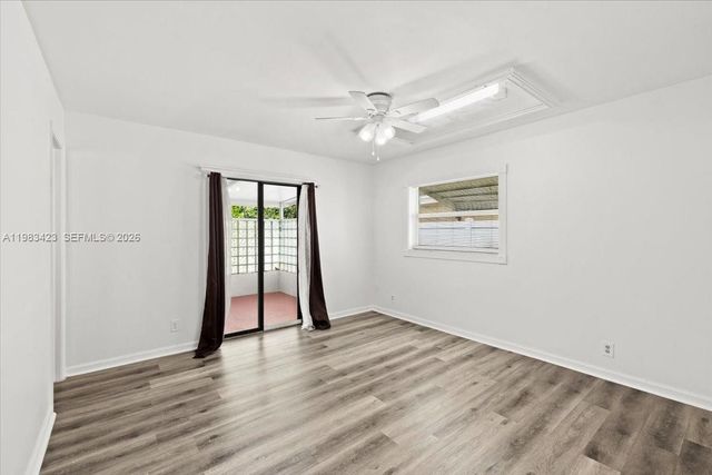 7371 SW 1st Street, Margate, FL 33068