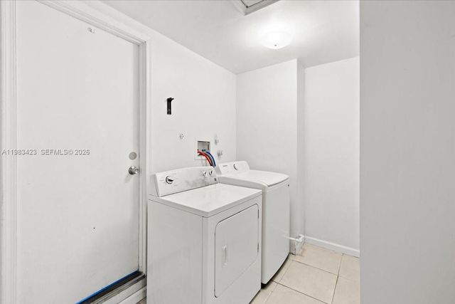 7371 SW 1st Street, Margate, FL 33068