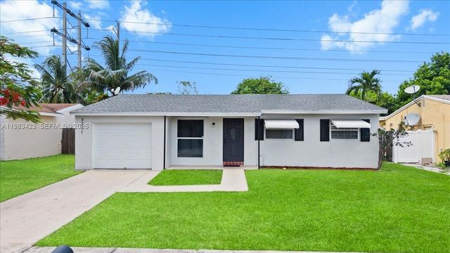 7371 SW 1st Street, Margate, FL 33068