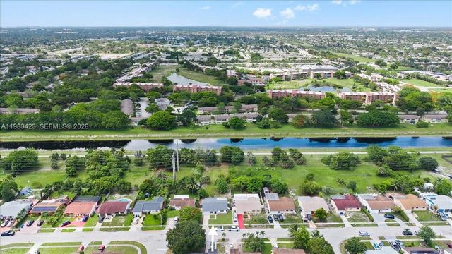 7371 SW 1st Street, Margate, FL 33068