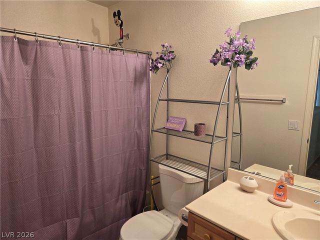 3632 Lakeside Villas Avenue, North Las Vegas, NV 89081