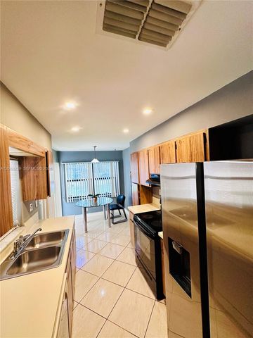 8203 NW 100th Drive, Tamarac, FL 33321