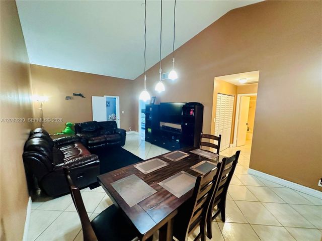 8203 NW 100th Drive, Tamarac, FL 33321