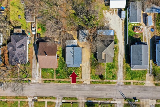 1525 E Cairo Street, Springfield, MO 65802