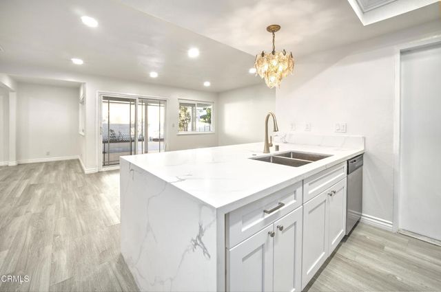 3330 Ketch Avenue, Oxnard, CA 93035