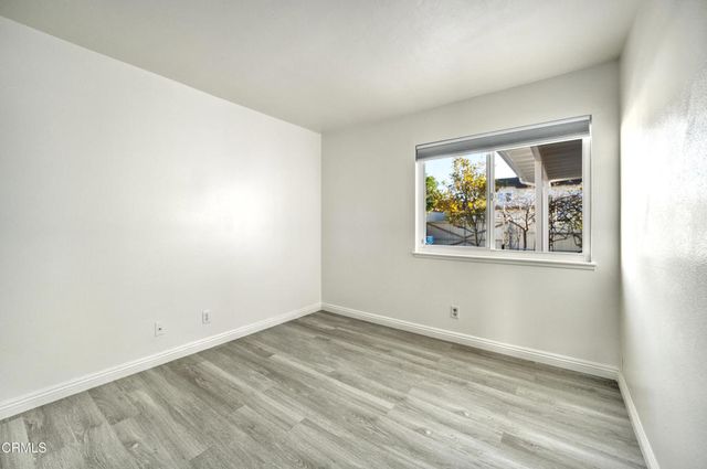 3330 Ketch Avenue, Oxnard, CA 93035