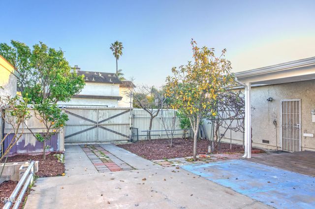 3330 Ketch Avenue, Oxnard, CA 93035