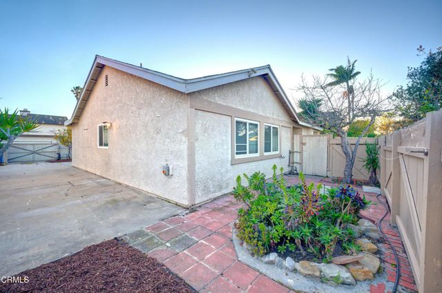 3330 Ketch Avenue, Oxnard, CA 93035