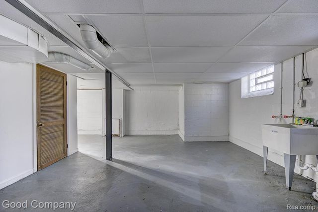 20070 Irvington Street, Highland Park, MI 48203