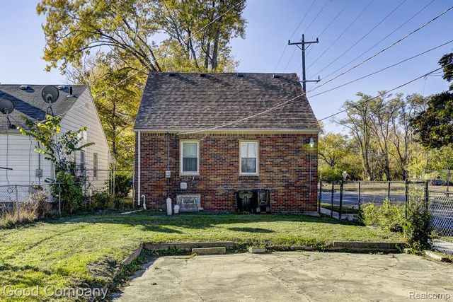 20070 Irvington Street, Highland Park, MI 48203