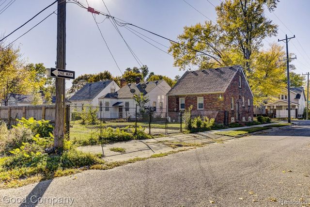20070 Irvington Street, Highland Park, MI 48203