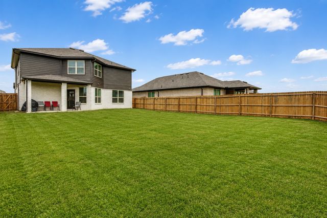 1200 Keswick Drive, Van Alstyne, TX 75495