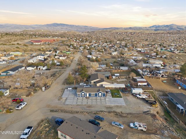 306 Gerdes Avenue, Sun Valley, NV 89433