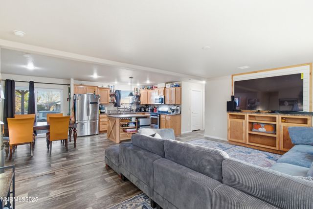 306 Gerdes Avenue, Sun Valley, NV 89433