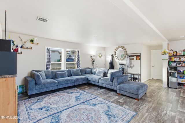 306 Gerdes Avenue, Sun Valley, NV 89433