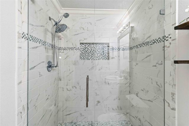 2869 BAYSHORE TRAILS DRIVE, Tampa, FL 33611