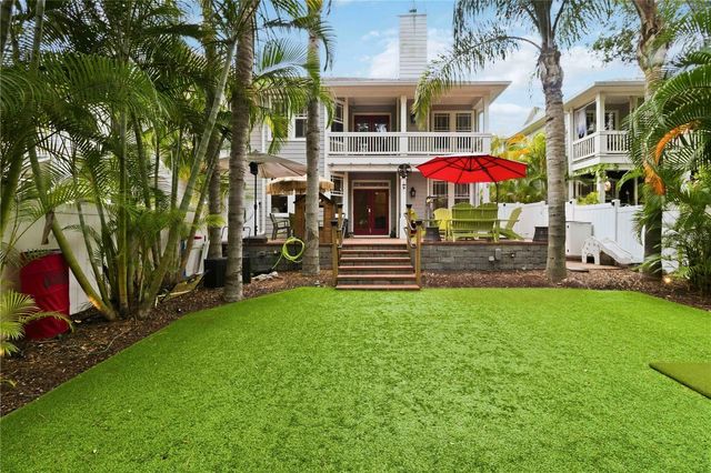 2869 BAYSHORE TRAILS DRIVE, Tampa, FL 33611