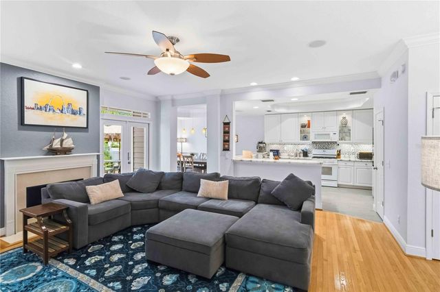 2869 BAYSHORE TRAILS DRIVE, Tampa, FL 33611