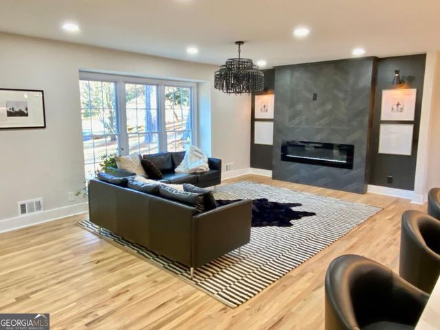 323 West Claiborne Court, Marietta, GA 30066