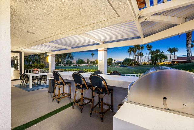 91 Columbia Drive, Rancho Mirage, CA 92270