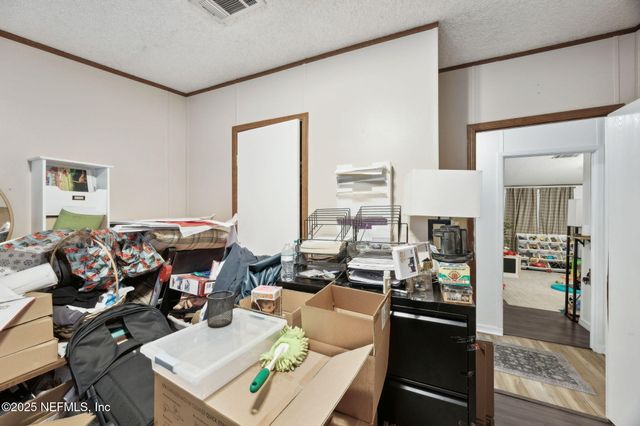 15461 DEWANNA Road, Jacksonville, FL 32218