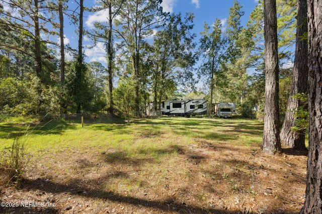 15461 DEWANNA Road, Jacksonville, FL 32218