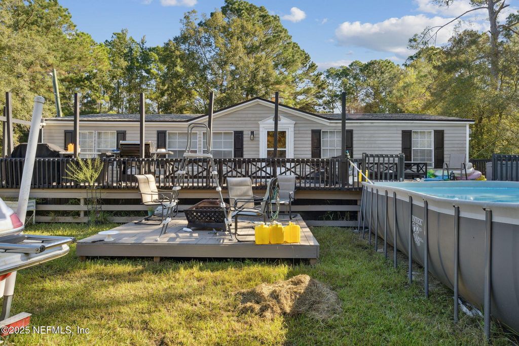 15461 DEWANNA Road, Jacksonville, FL 32218