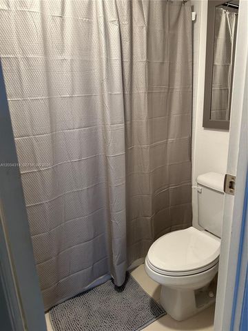 20335 W Country Club Dr 1701, Aventura, FL 33180