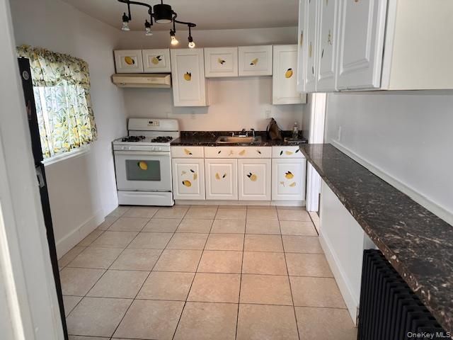 122 Cornelius Street, Freeport, NY 11520